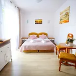 Kwatera prywatna Róża Pokoje&apartamenty Łeba