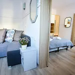 Róża Pokoje&apartamenty Kwatera prywatna Łeba