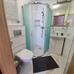 Róża Pokoje&apartamenty Kwatera prywatna Łeba