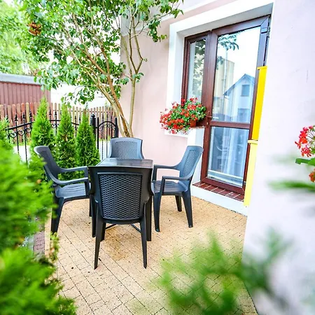 Roza & בית אירוח