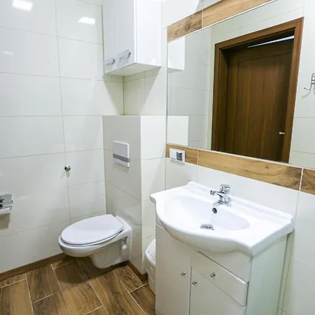 Roza & בית אירוח