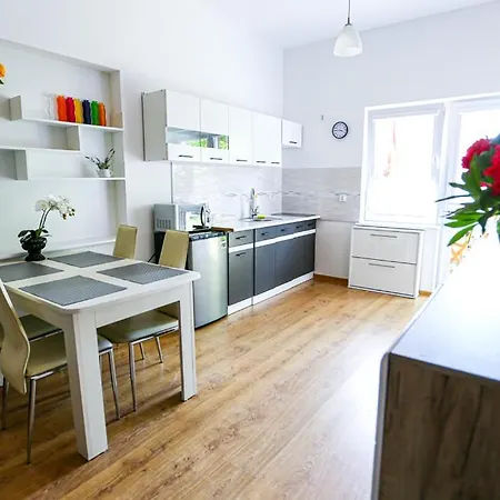 Róża Pokoje&apartamenty Leba
