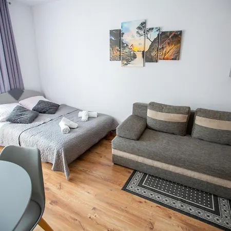 Kwatera prywatna Róża Pokoje&apartamenty *