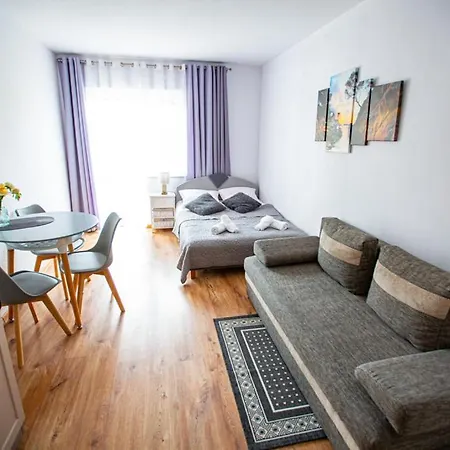Kwatera prywatna Róża Pokoje&apartamenty *