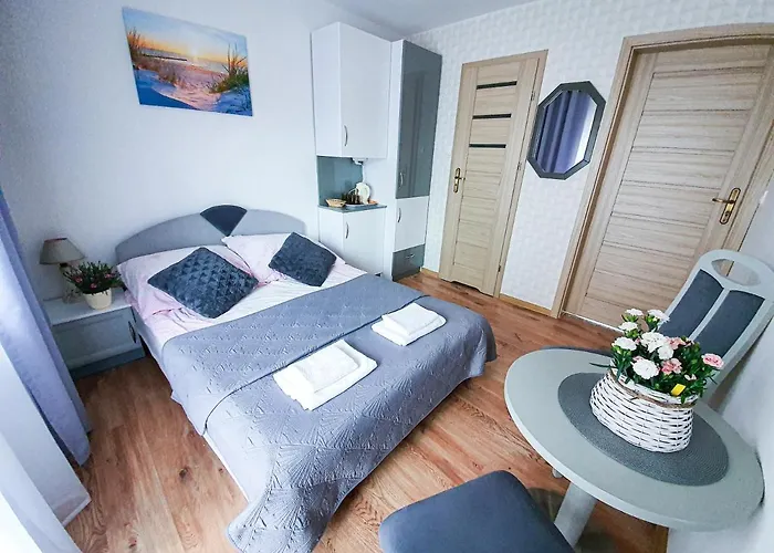 Roza & Δωμάτια σε οικογενειακή κατοικία