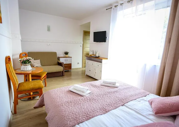 Δωμάτια σε οικογενειακή κατοικία Roza & Łeba