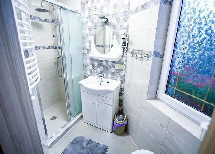 Roza & Δωμάτια σε οικογενειακή κατοικία *