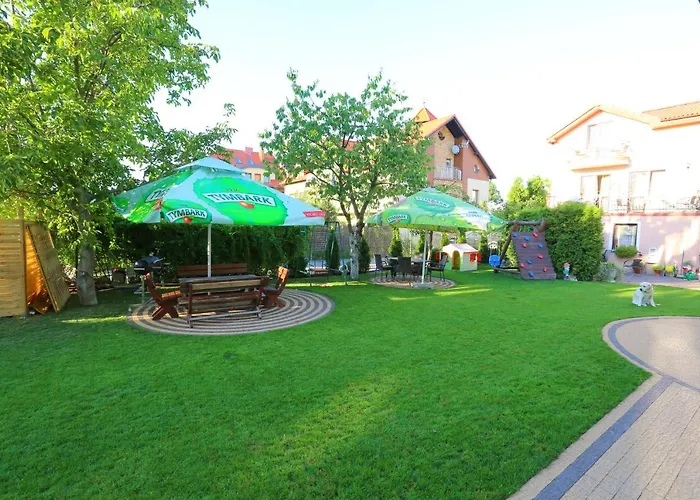 Roza & Δωμάτια σε οικογενειακή κατοικία Łeba